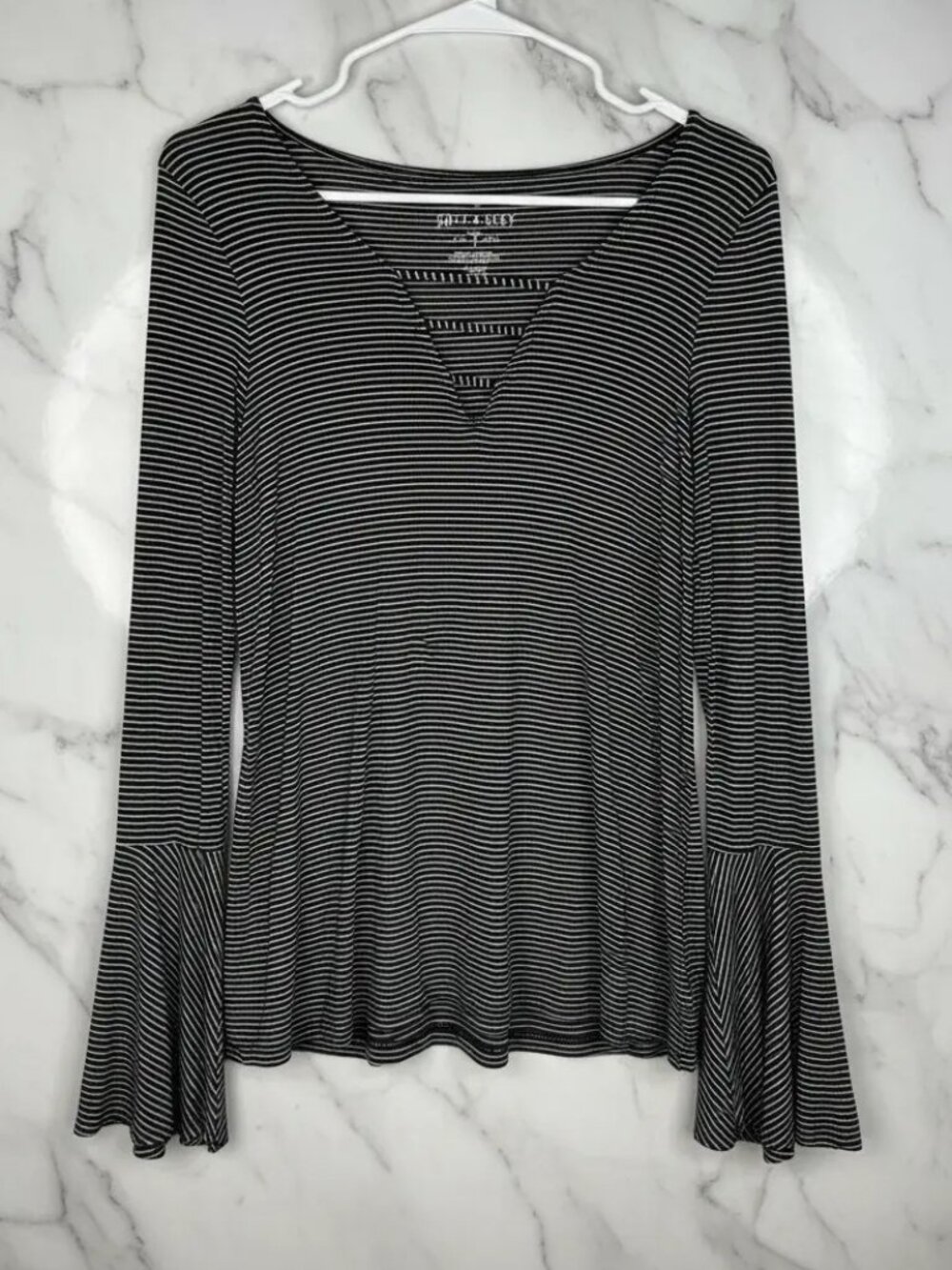 Soft & Sexy striped flared long sleeves